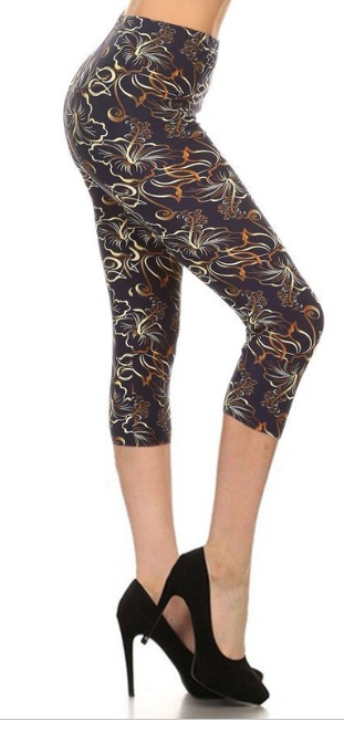 Hibiscus - Women's Plus Size 3x/5x Capris