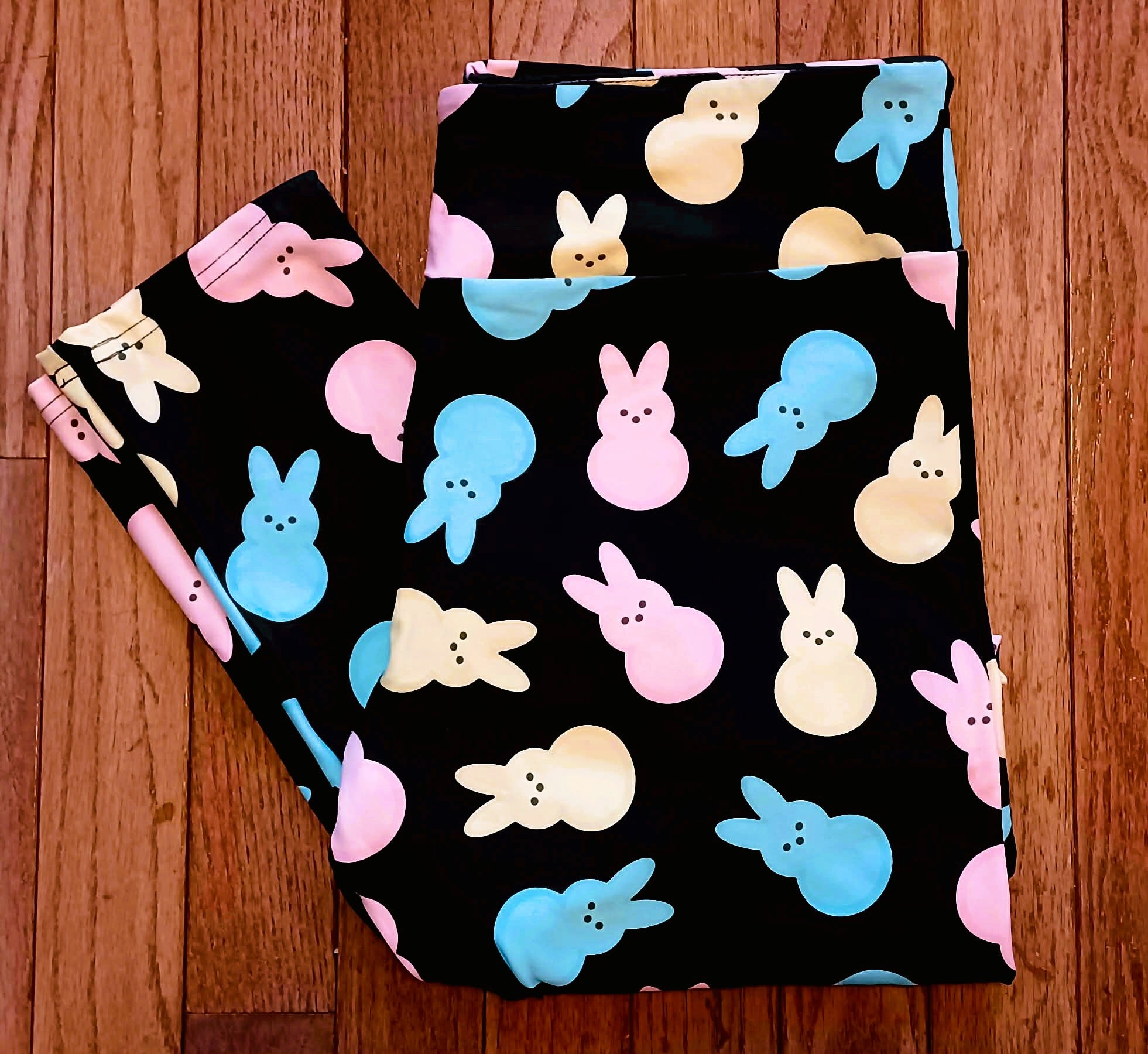 Marshmallow Bunny Bliss - Women's Leggings