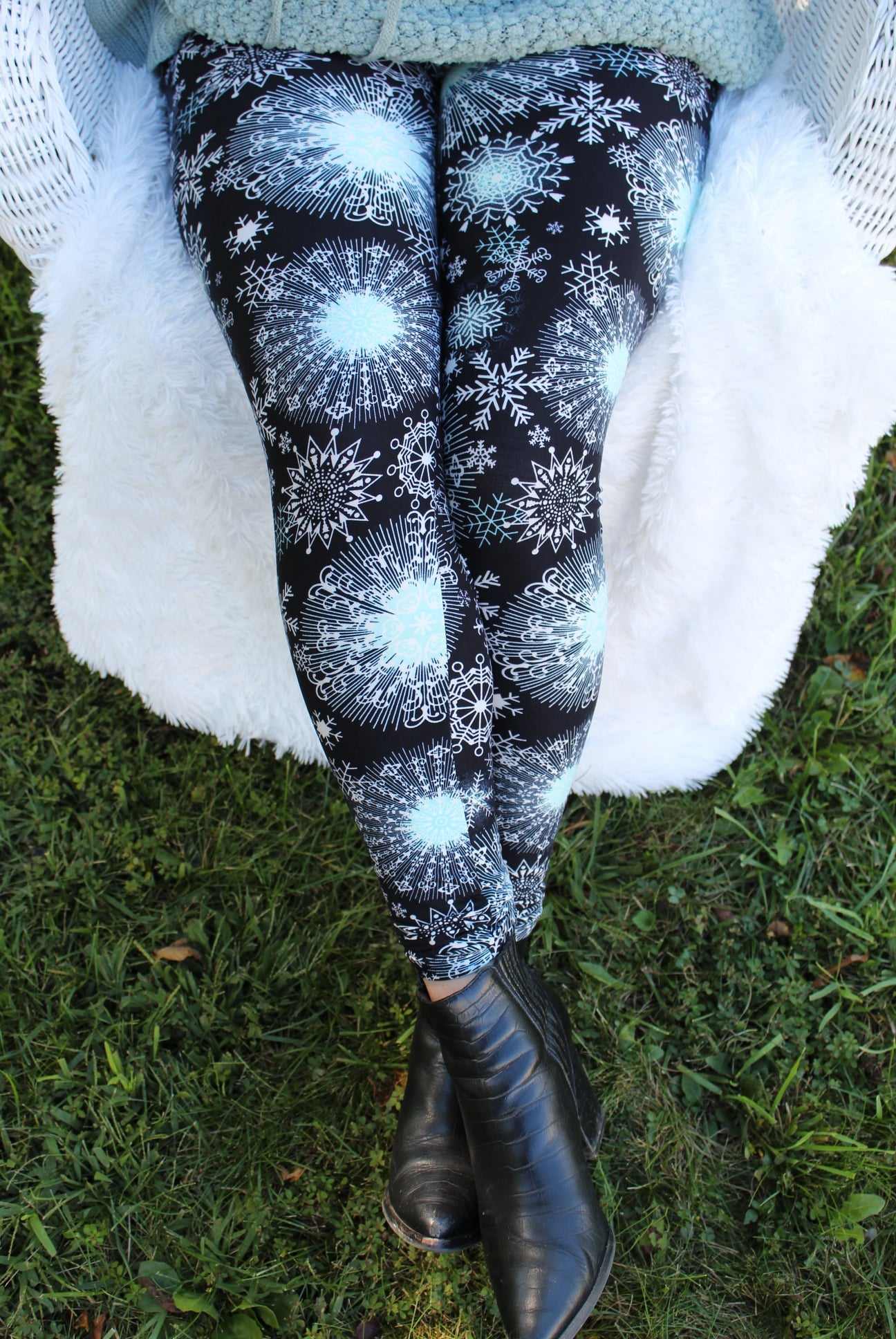 Elsa's Dream - Women's One Size Leggings