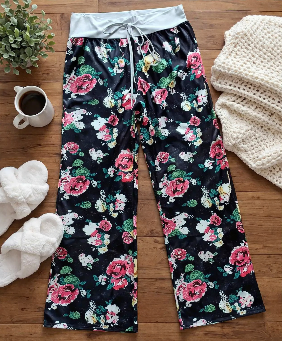 Forget Me Not Meadow - Women's Lounge Pants