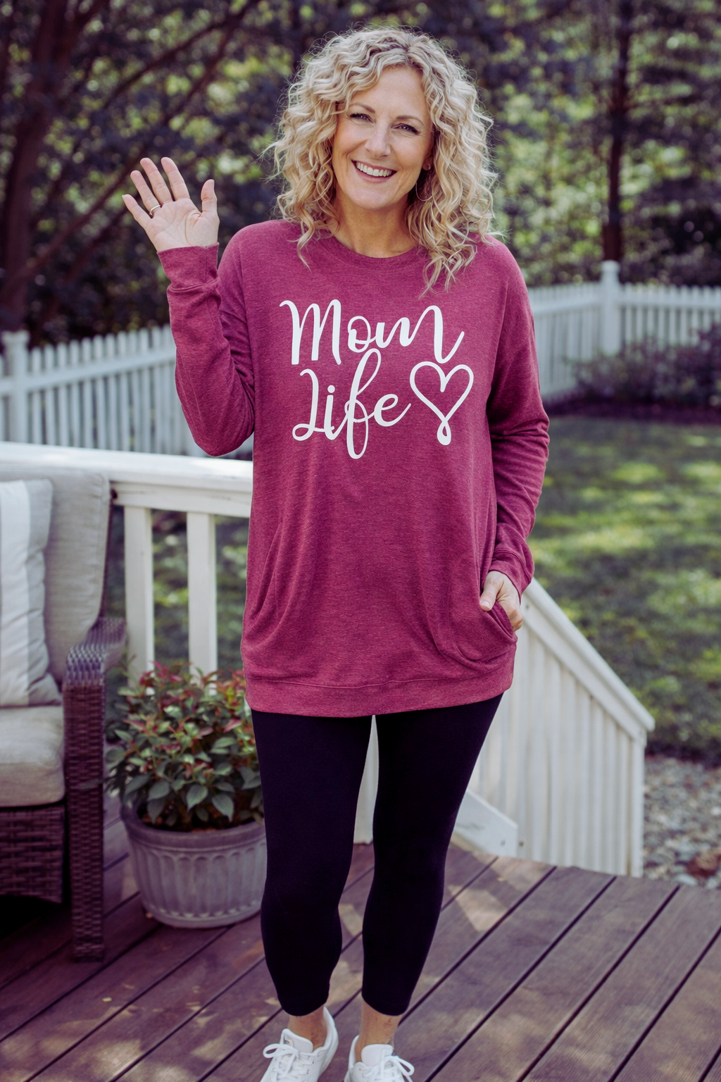 Mom Life - Women's Top in Heathered Cranbury