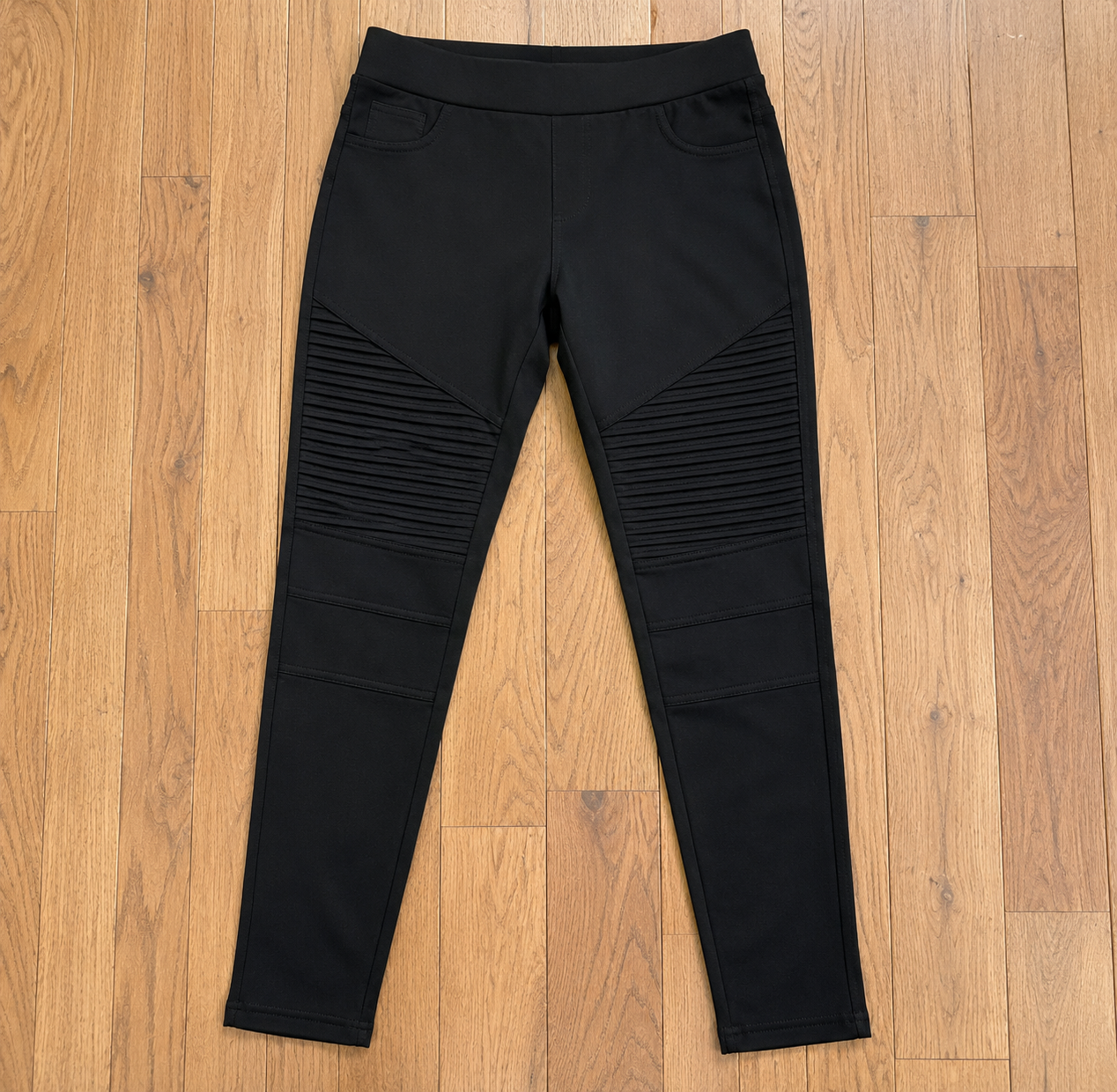 Moto Stretch Jeggings in Black - Women's