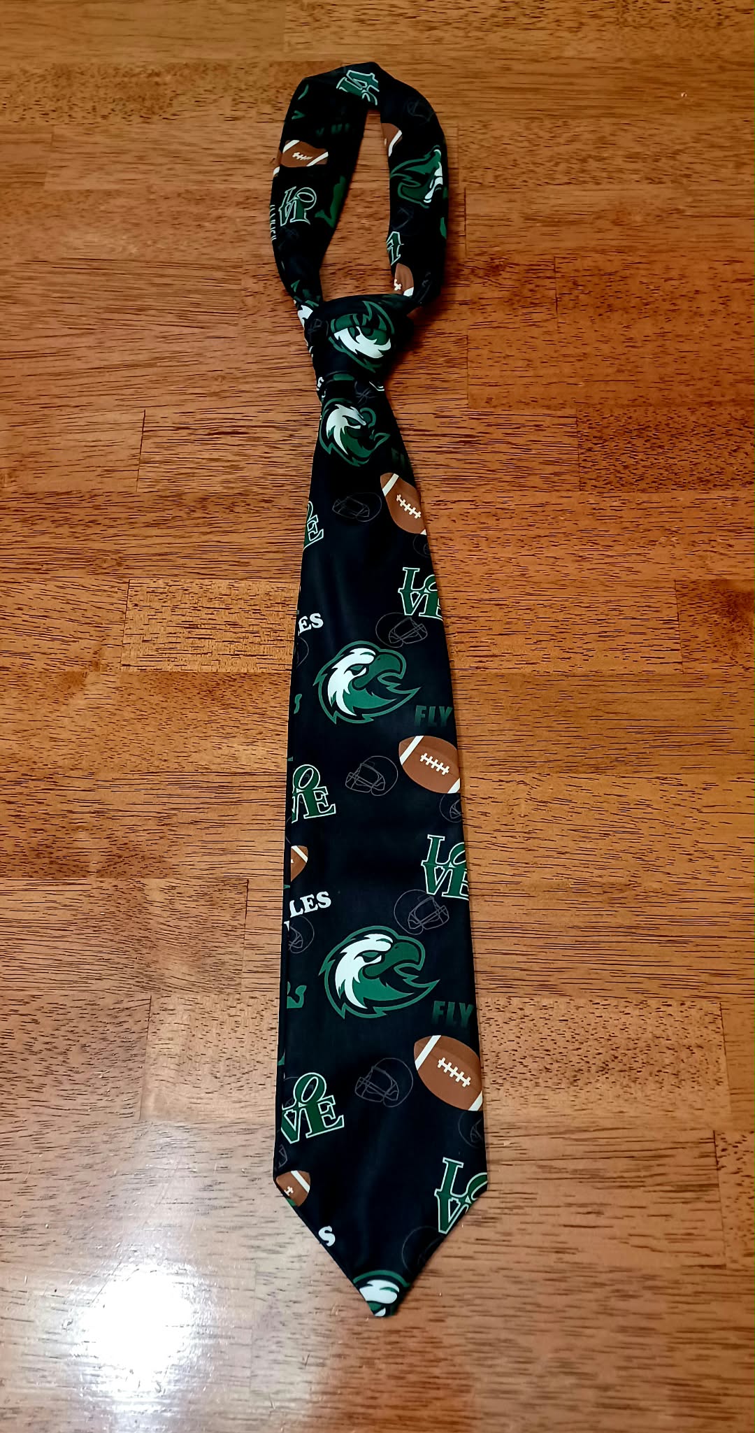 Unleash the Birds Necktie