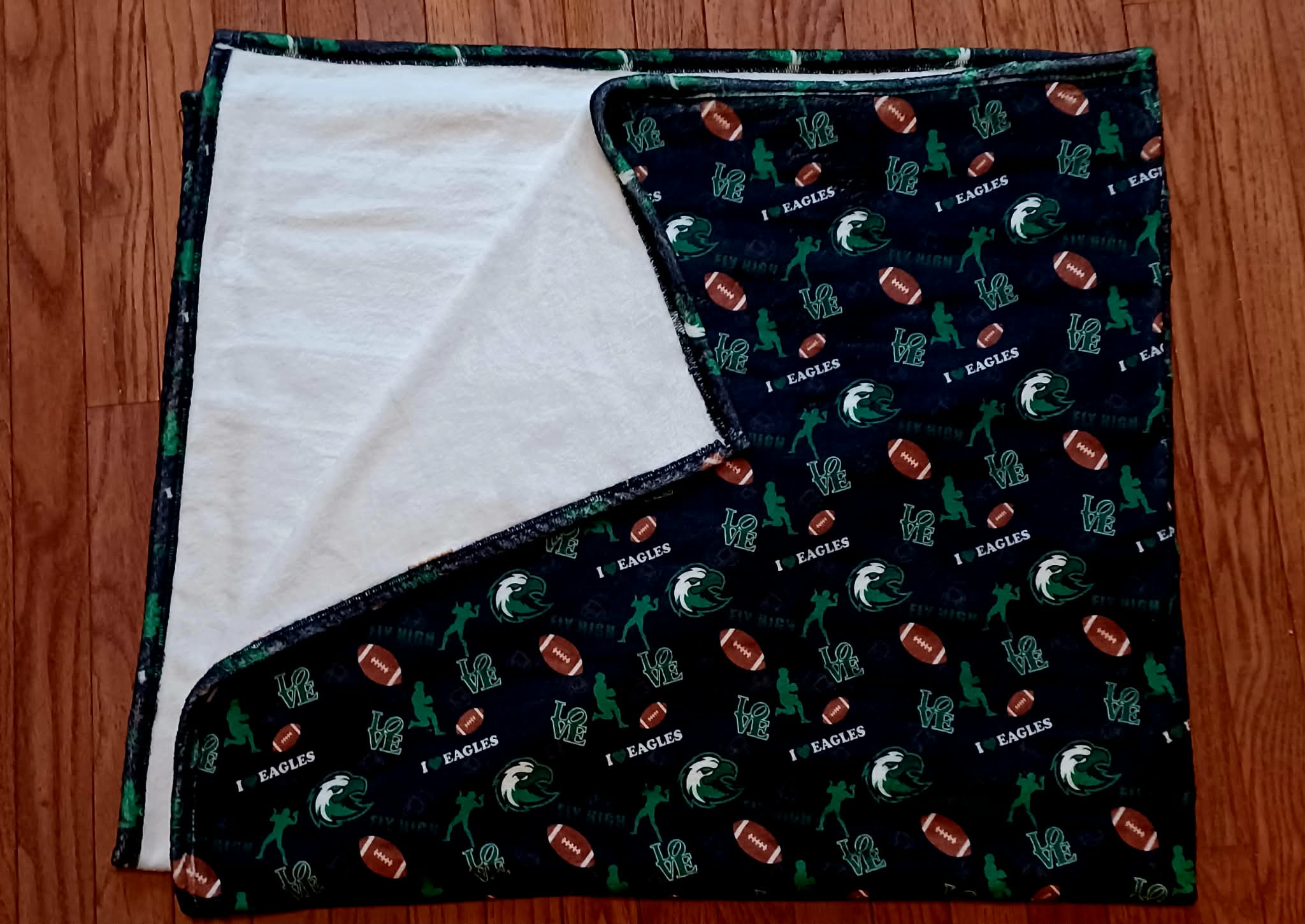 Unleash the Birds Fleece Blanket