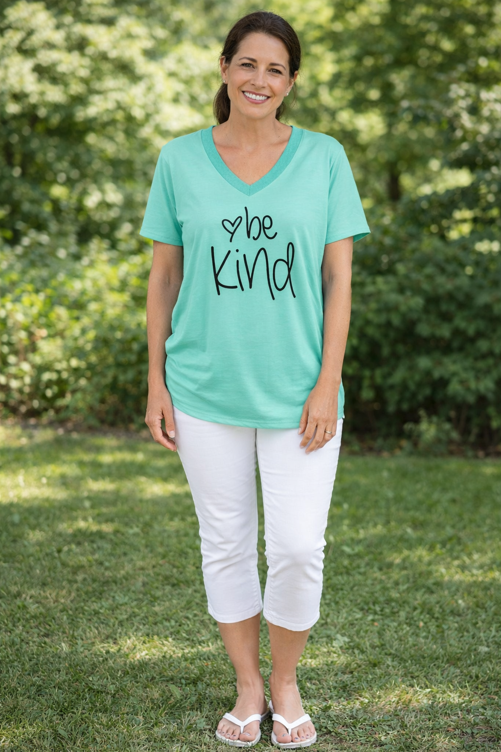 Be Kind - Women's Tee in Mint