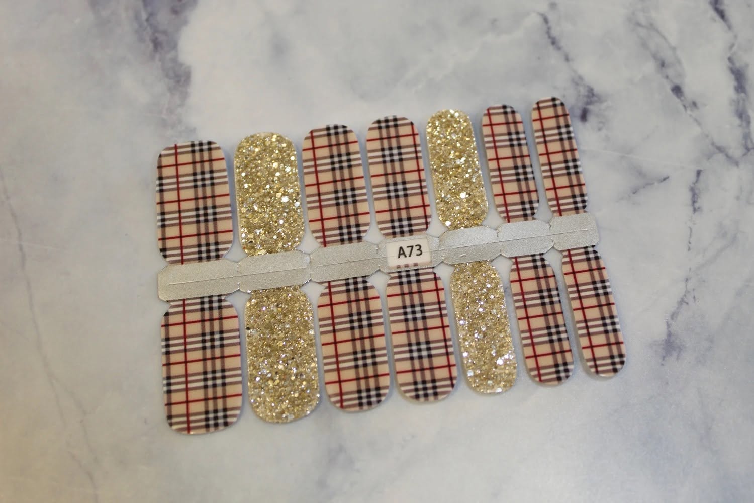 Tartan Sparkle Nail Polish Strips