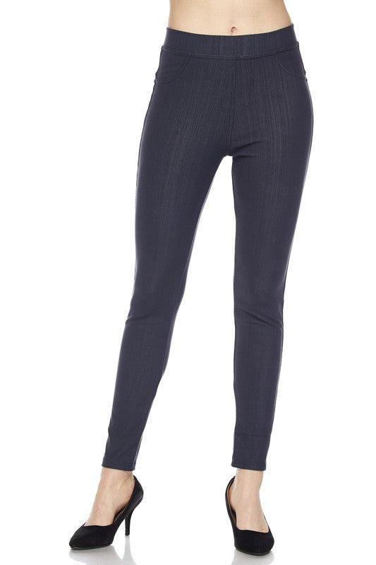 Fashionista Jeggings - Women's Plus Size in Navy Blue