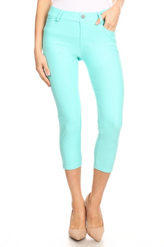 Classic Solid Capri Jeggings  - Women's in Turquoise