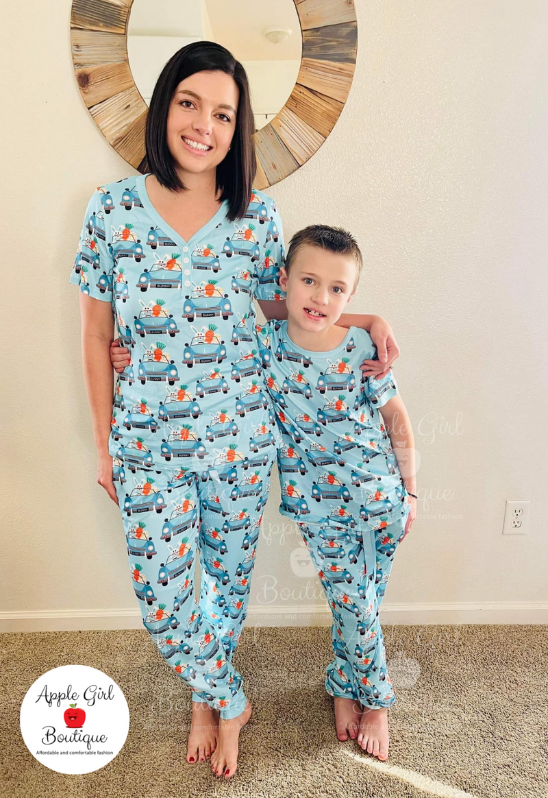 Here Comes Peter Cottontail - Women's Pajamas