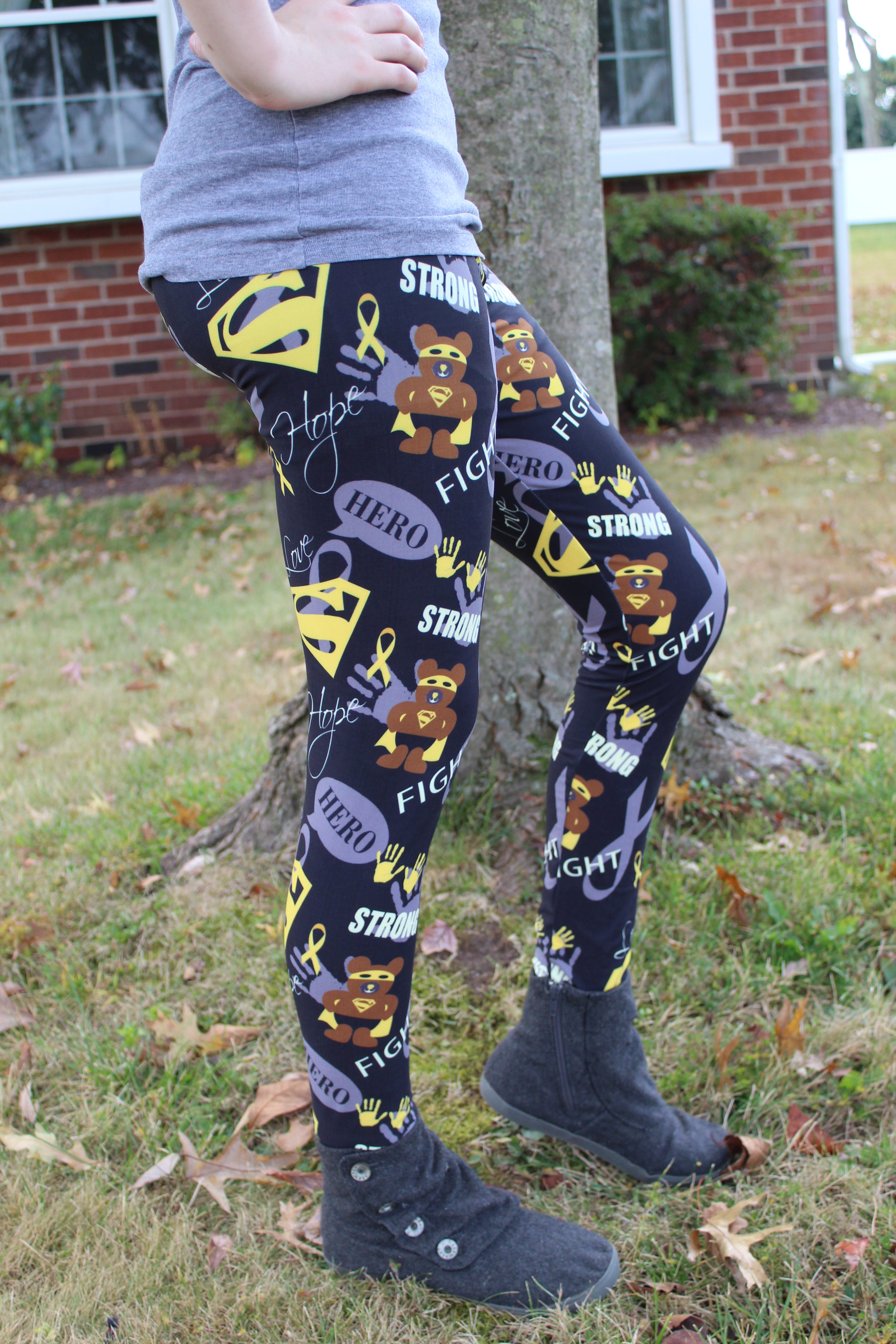 Superhero Fighter - Childhood Cancer Awareness Leggings Women's