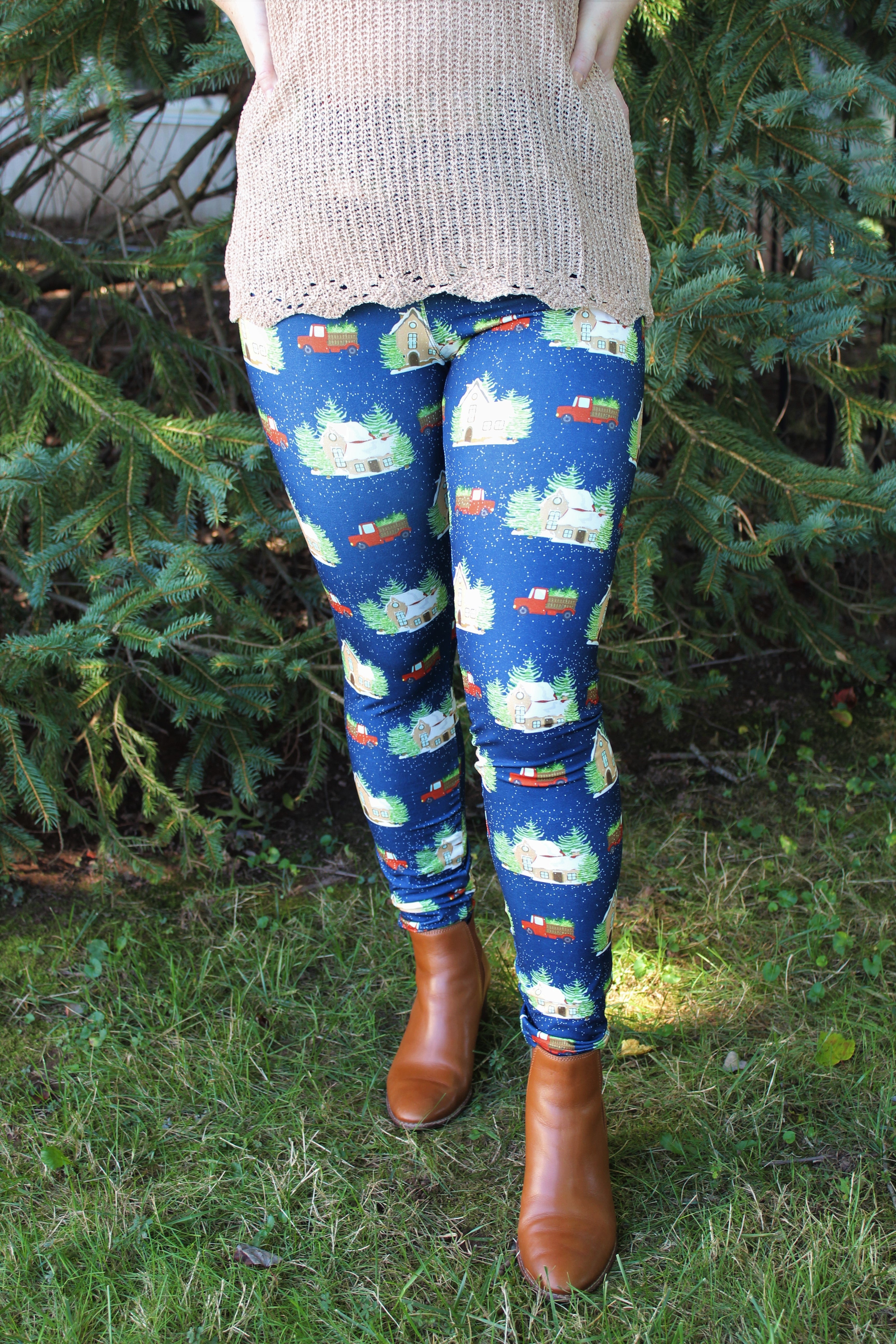 Snow Falling on Cedars - Women's Plus TC Size Leggings