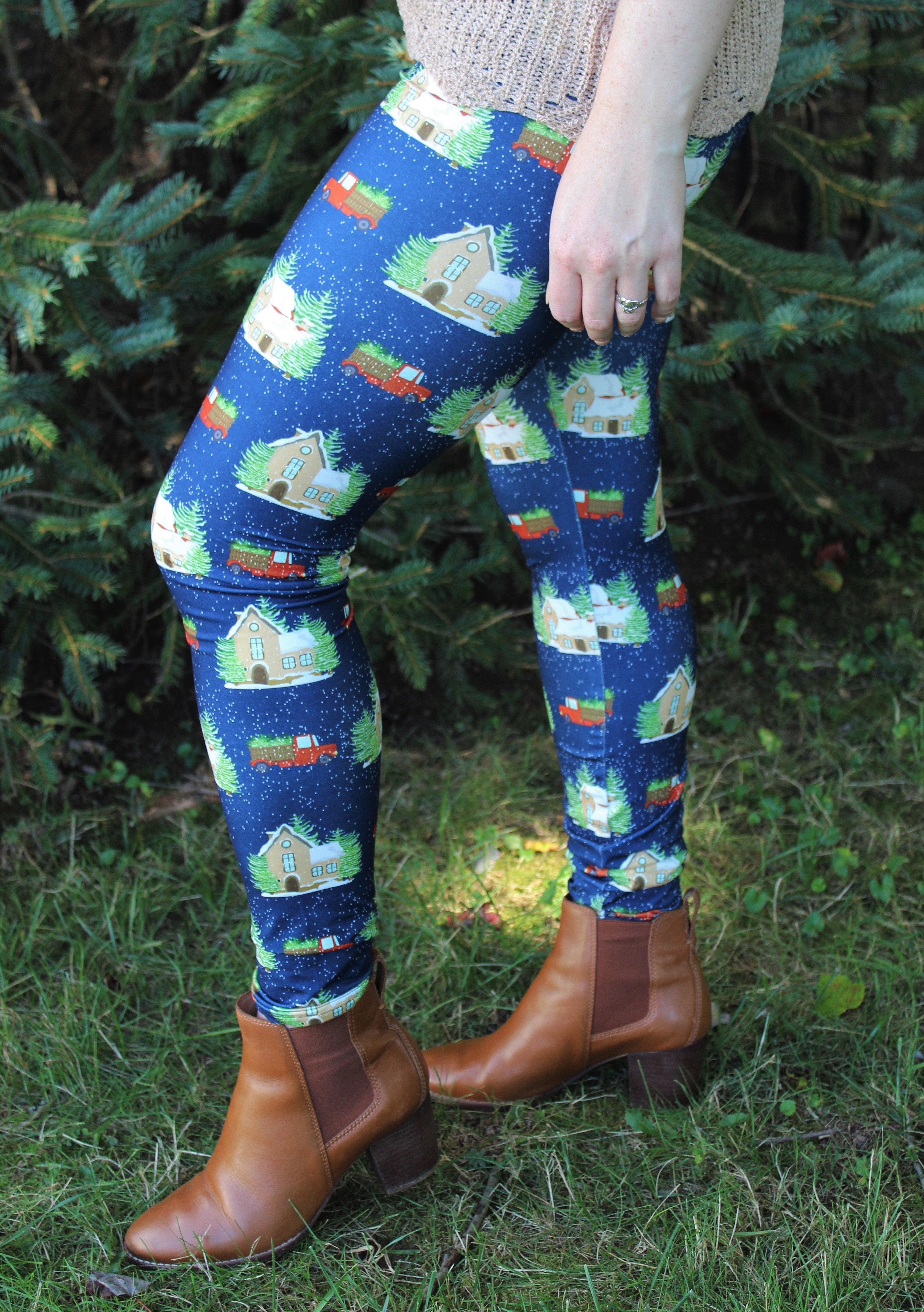Snow Falling on Cedars - Women's Extra Plus TC Size Leggings
