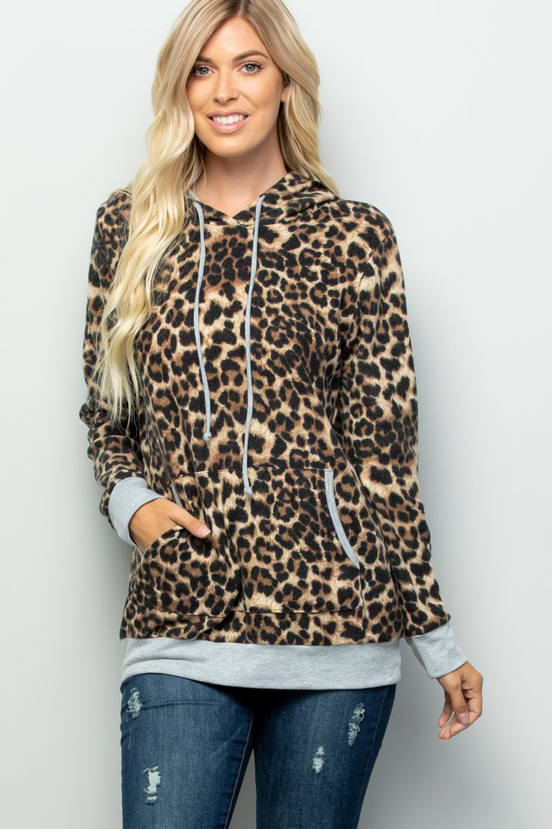 The Leonna - Women's Plus Size Hooded Top