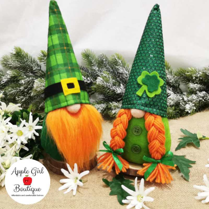 Lucky Elf Gnome Couple