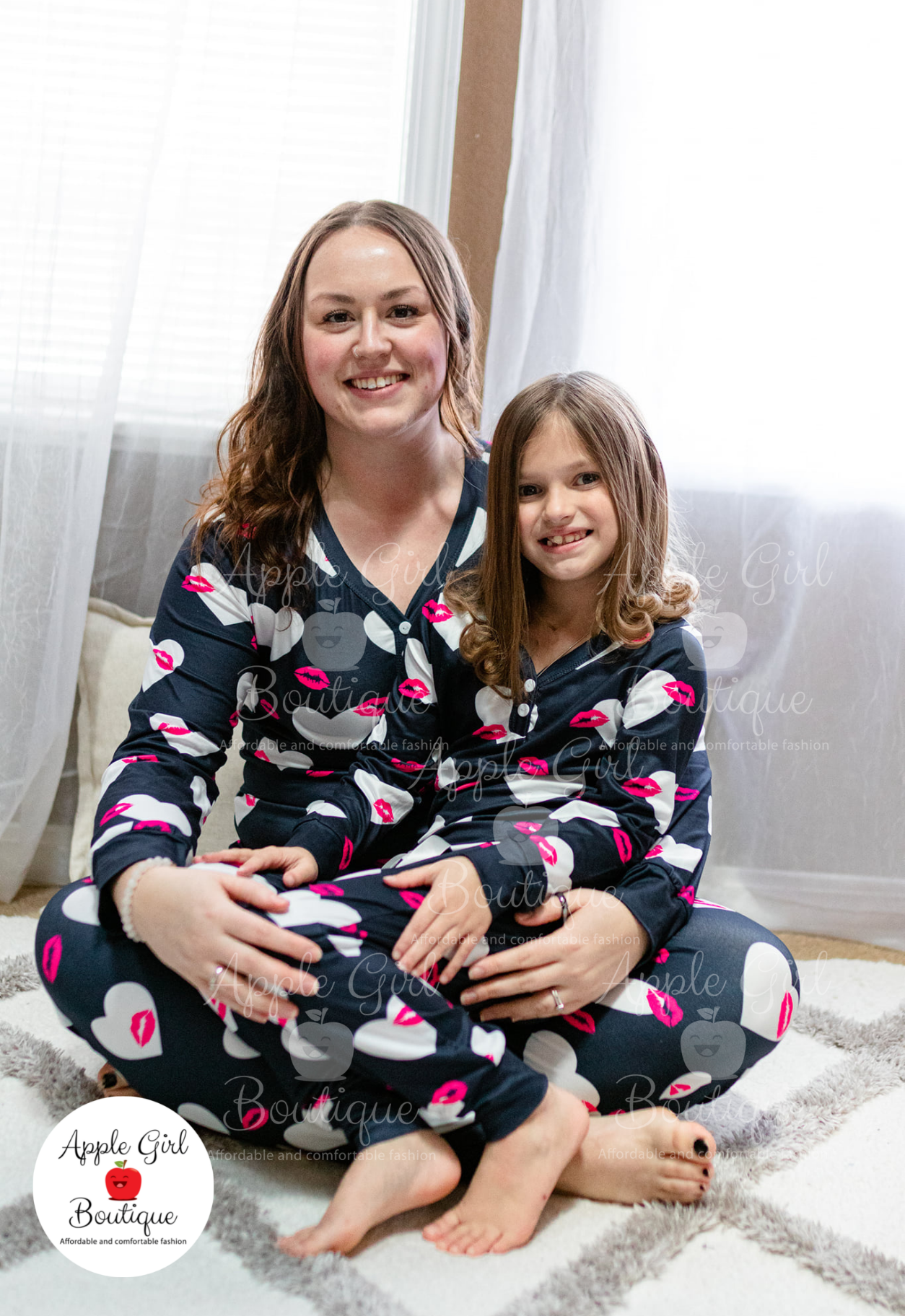 Pink Kisses - Girls Pajamas