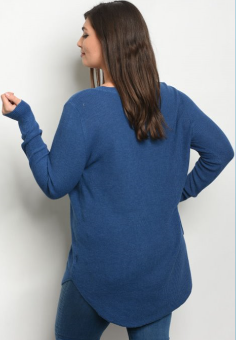 The Robin - Women's Plus Size Sweater