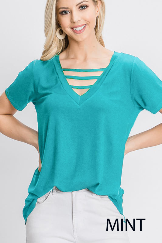 The Angie - Women's Plus Size Top in Mint